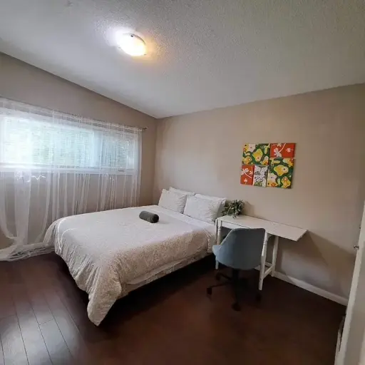 Room 2, Glenbrook 19A